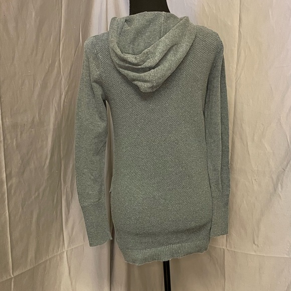 Dakini Women's Grayish Green Hooded Sweater - Picture 4 of 10